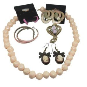 Vintage Jewelry Bundle Acrylic Enamel Romantic